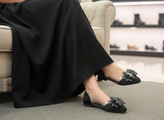 بابت طلقی پاپیونی مشکی و کرم شیک مجلسی پاپوش کفش مجلسی زنانه ( 1524 )