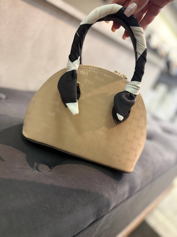 کیف دوشی و دستی شیک طرحدار مشکی کرم قهوه ای مجلسی زنانه ( 618 )
