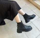 نیمبوت لژدار و ترند ECCO چرم مشکی کشی کفش پوتین اسپرت روزمره زنانه ( 953 )